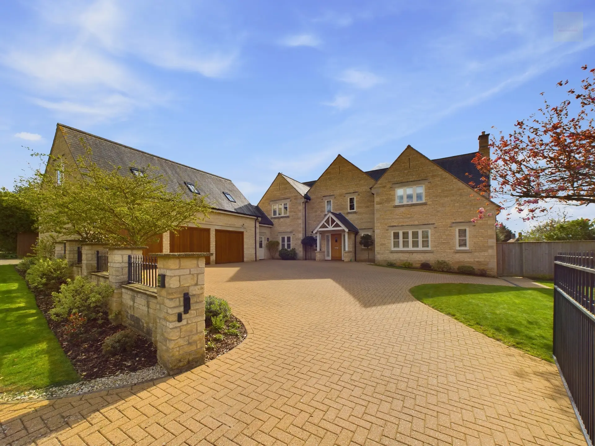 Clover House Wothorpe